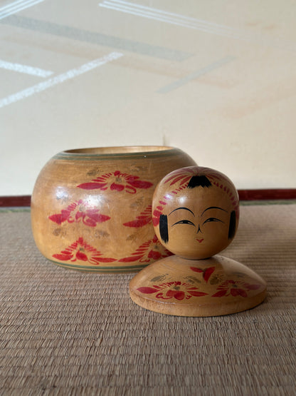 Vintage Kokeshi Doll — Ejiko, 23 cm