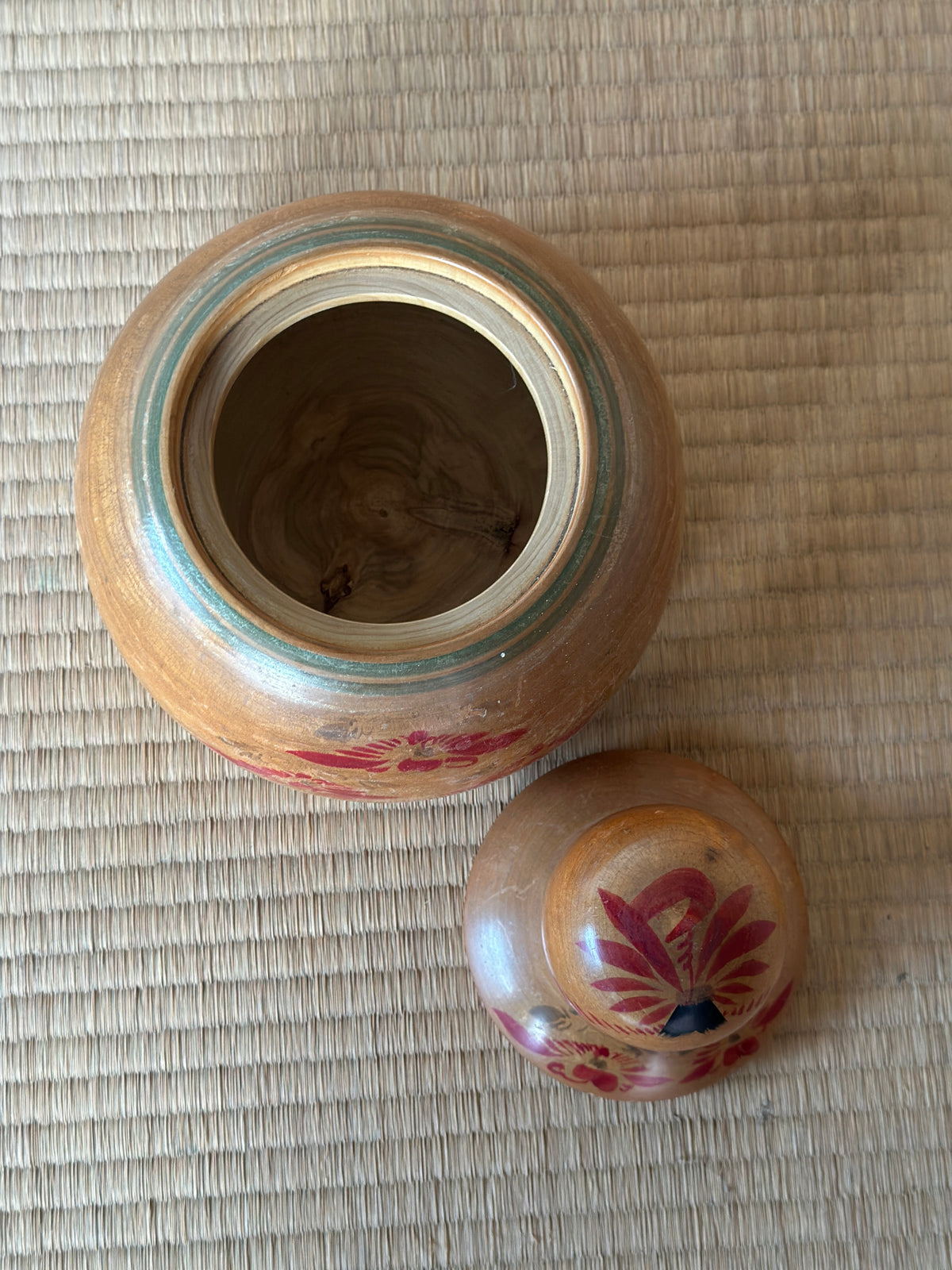 Vintage Kokeshi Doll — Ejiko, 23 cm